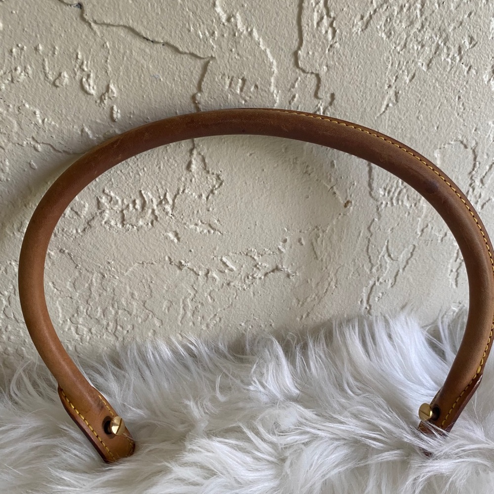 Authentic Louis Vuitton looping p.m. strap - Picture 4 of 4